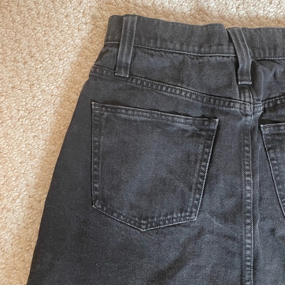 MADEWELL McCarren Raw-Hem Denim Jean Skirt in Washed Black - Picture 7 of 10